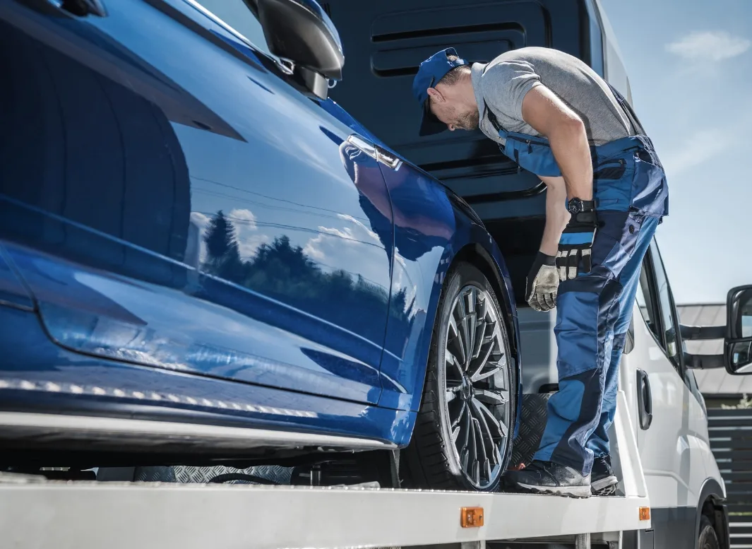 Abbotsford local tow truck loading vehicle